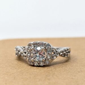 Sterling Silver 925 Ring Square Round Cz SUN